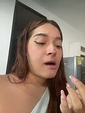 Emily Harpeer online show from February 25, 2026, 11:32 am