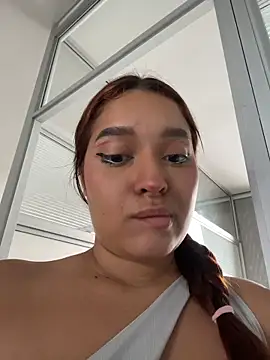 Emily Harpeer online show from February 9, 2026, 11:30 am