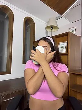 Emily Harpeer online show from May 29, 2026, 8:31 am