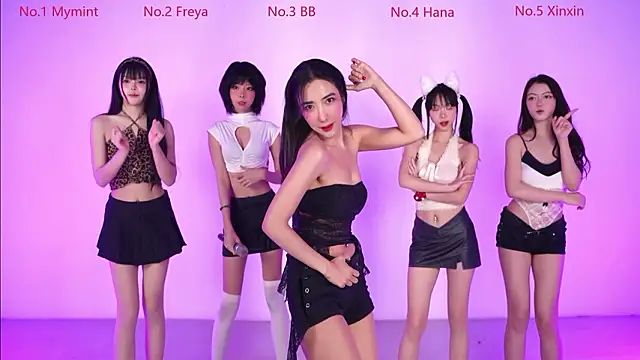 Snapshot of Believe-girl chatting on February 19, 2026, 12:13 pm Believe-girl online show from February 19, 2026, 12:13 pm