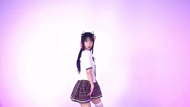 Believe-girl online show from May 16, 2026, 12:59 pm