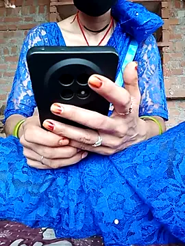 Snapshot of Komal4050 chatting on July 3, 2026, 2:51 am Komal4050 online show from July 3, 2026, 2:51 am