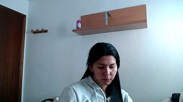 ZeforAitanna online show from March 30, 2026, 1:34 pm