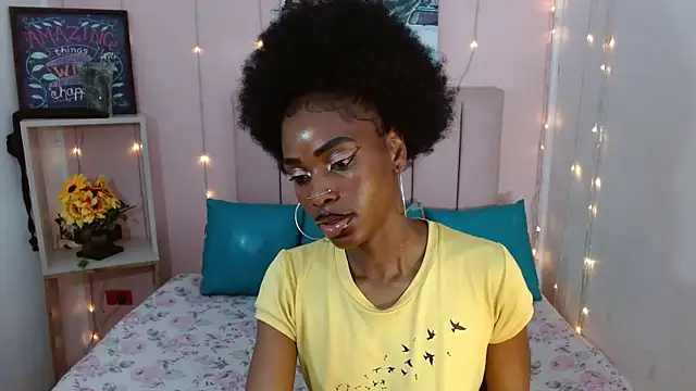 Snapshot of charlothcameronrs707 chatting on March 24, 2026, 12:38 pm charlothcameronrs707 online show from March 24, 2026, 12:38 pm