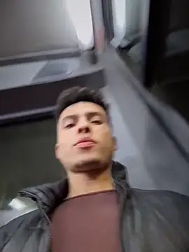 Snapshot of Eros_lee chatting on February 23, 2026, 2:46 am Eros lee online show from February 23, 2026, 2:46 am