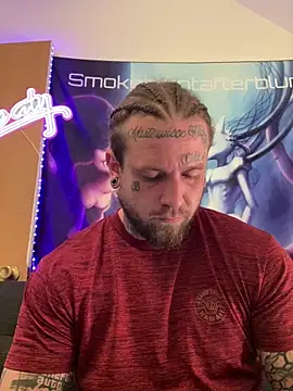 Snapshot of Smokebluntafterblunt chatting on April 23, 2026, 3:02 pm Smokebluntafterblunt online show from April 23, 2026, 3:02 pm