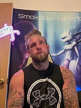 Smokebluntafterblunt online show from June 29, 2026, 3:13 am