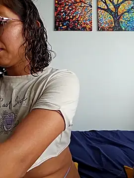 Camila Lopez1 online show from April 9, 2026, 4:13 pm