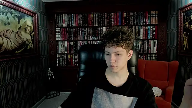 Snapshot of StefanBev chatting on April 11, 2026, 7:50 pm StefanBev online show from April 11, 2026, 7:50 pm