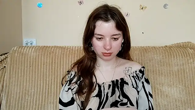 LanitaHemple online show from May 25, 2026, 1:10 pm