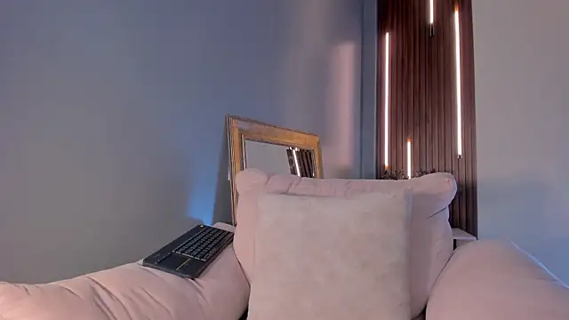 SimonaStar online show from February 20, 2026, 12:51 pm