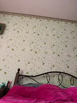 Mommy-girl-Lola online show from April 11, 2026, 11:47 am