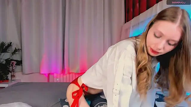 lada2k4 online show from February 13, 2026, 6:02 am