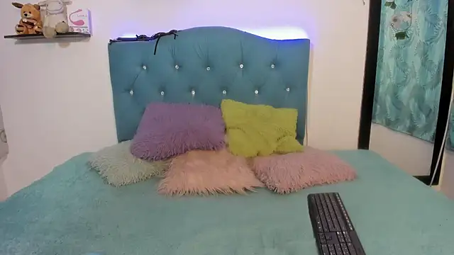 Snapshot of Sandy_ass_69_ chatting on February 7, 2026, 6:38 pm Sandy ass 69 online show from February 7, 2026, 6:38 pm