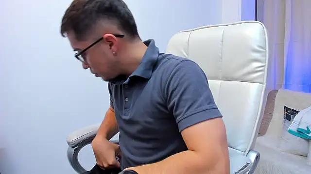 Tommas Jhonson online show from March 14, 2026, 3:34 am