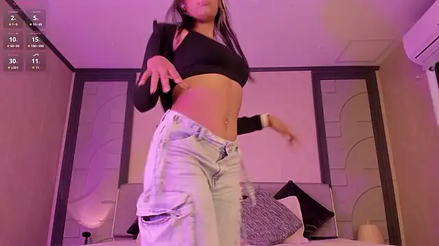 alicee clark  online show from March 22, 2026, 12:29 pm