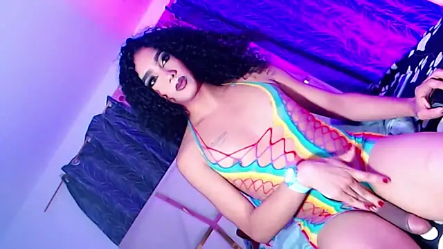 Snapshot of susej_bigblackcock chatting on April 16, 2026, 6:47 am susej bigblackcock online show from April 16, 2026, 6:47 am