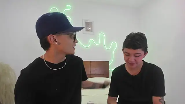 Snapshot of hardcoreheat_ind chatting on February 13, 2026, 11:05 pm hardcoreheat ind online show from February 13, 2026, 11:05 pm