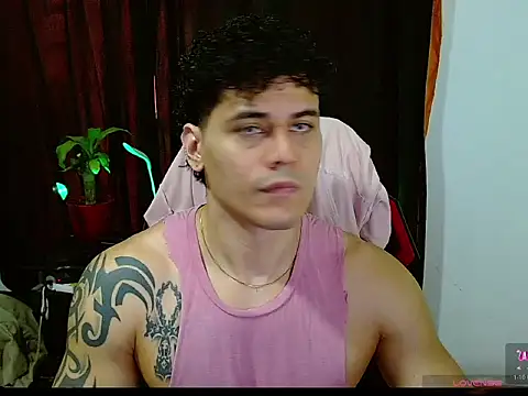 Logan0626 online show from May 19, 2026, 12:01 pm