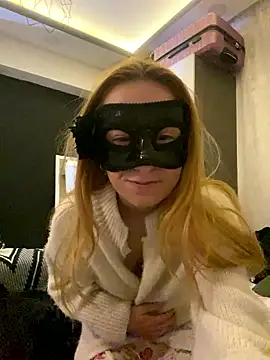 seluna baby online show from February 10, 2026, 5:23 pm