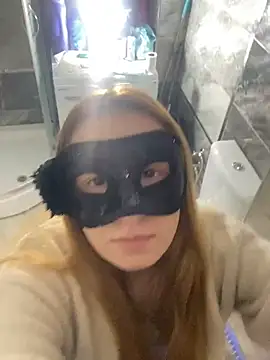 seluna baby online show from March 1, 2026, 8:20 pm