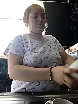 Snapshot of Mia_collinx chatting on March 2, 2026, 2:35 pm Mia collinx online show from March 2, 2026, 2:35 pm