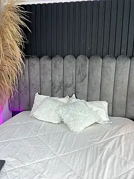 Snapshot of Nanda_vixen_ chatting on February 24, 2026, 9:04 pm Nanda vixen online show from February 24, 2026, 9:04 pm