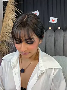 Snapshot of Nanda_vixen_ chatting on February 15, 2026, 8:52 pm Nanda vixen online show from February 15, 2026, 8:52 pm