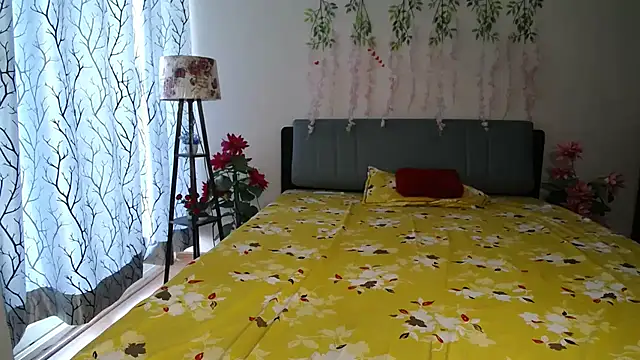 Snapshot of _Shanvii_ chatting on April 10, 2026, 4:41 am Shanvii online show from April 10, 2026, 4:41 am