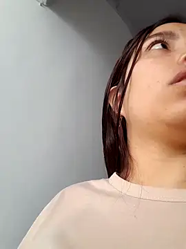 Snapshot of Ariana_Castillo__ chatting on February 24, 2026, 12:50 pm Ariana Castillo online show from February 24, 2026, 12:50 pm