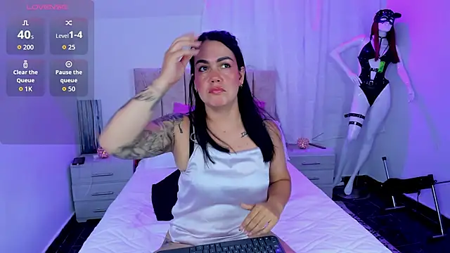 Snapshot of juana_glow chatting on March 8, 2026, 4:16 am juana glow online show from March 8, 2026, 4:16 am