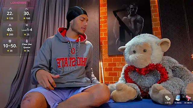 Snapshot of ItsZairen chatting on February 14, 2026, 4:34 am ItsZairen online show from February 14, 2026, 4:34 am