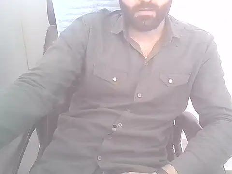 Snapshot of Ronny69y chatting on February 22, 2026, 5:10 am Ronny69y online show from February 22, 2026, 5:10 am