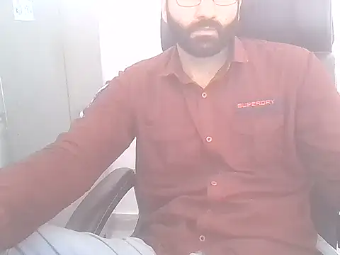 Snapshot of Ronny69y chatting on February 24, 2026, 5:41 am Ronny69y online show from February 24, 2026, 5:41 am