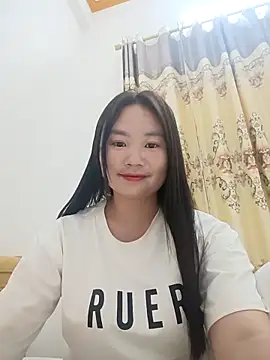 Snapshot of lisn-cute chatting on April 8, 2026, 9:55 am lisn-cute online show from April 8, 2026, 9:55 am