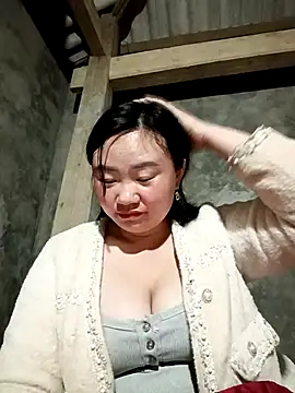 Snapshot of lisn-cute chatting on February 17, 2026, 10:07 pm lisn-cute online show from February 17, 2026, 10:07 pm