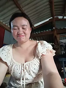 lisn-cute online show from May 26, 2026, 10:57 am