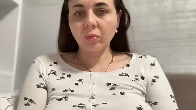 Darsy Rox online show from May 14, 2026, 5:43 pm