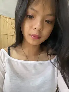 tenten110 online show from March 8, 2026, 3:32 am