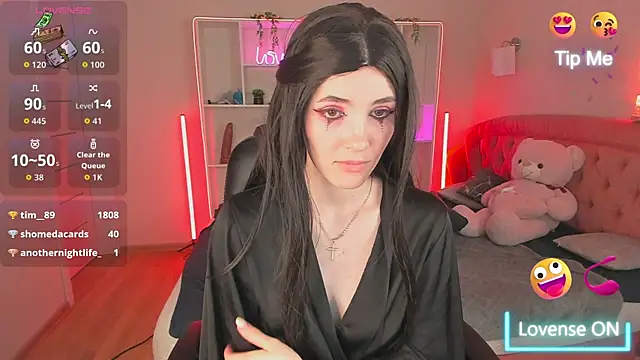 JennyferMore online show from May 19, 2026, 3:13 am