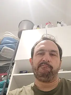 Luluberlu04 online show from April 9, 2026, 5:20 am