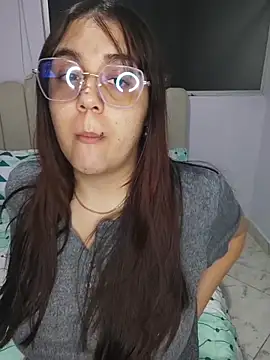 its lauu  online show from February 19, 2026, 4:20 am