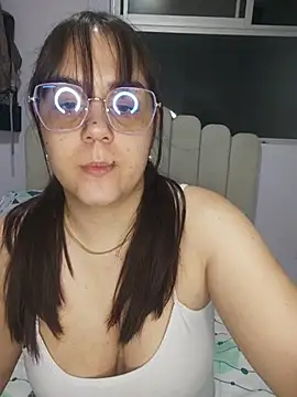 its lauu  online show from February 20, 2026, 3:03 am