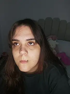 its lauu  online show from April 20, 2026, 5:43 am