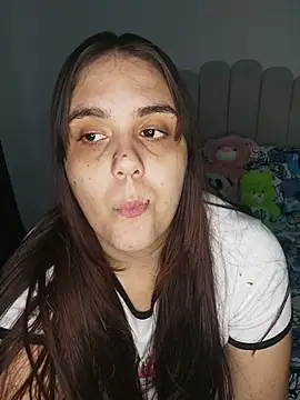 its lauu  online show from April 13, 2026, 5:44 am