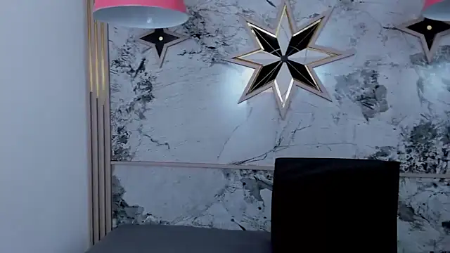 Snapshot of DaphneBlack chatting on February 25, 2026, 3:18 am DaphneBlack online show from February 25, 2026, 3:18 am