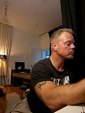 Snapshot of BodoBanger1 chatting on February 7, 2026, 7:55 pm BodoBanger1 online show from February 7, 2026, 7:55 pm