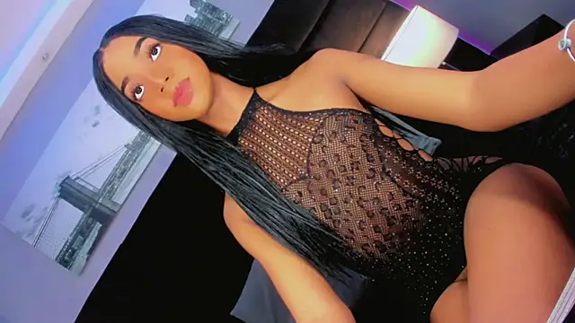 Daniiela Foxx online show from May 19, 2026, 12:56 pm
