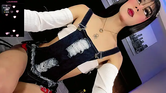 CuteMiaaa online show from April 30, 2026, 9:08 pm
