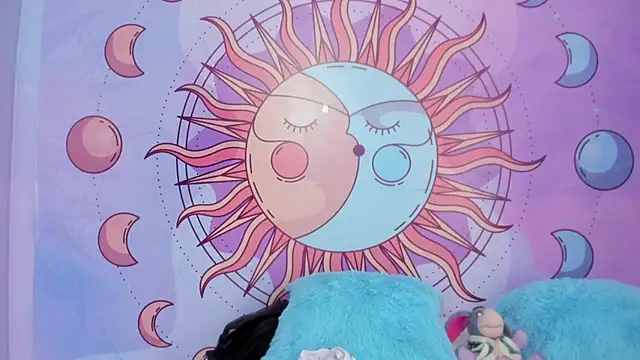 Snapshot of evelin_24_ chatting on February 13, 2026, 3:01 pm evelin 24 online show from February 13, 2026, 3:01 pm